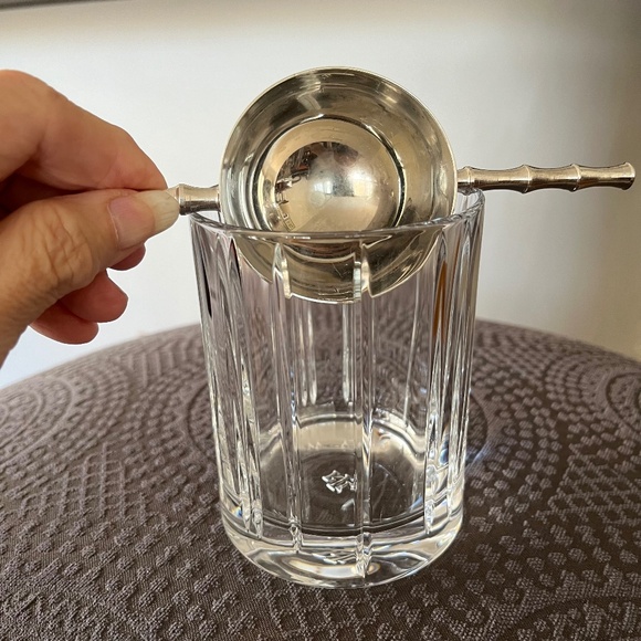 Vintage Silver Bell Jigger – Simple bar tool for a gift or gift for you! - Picture 1 of 9